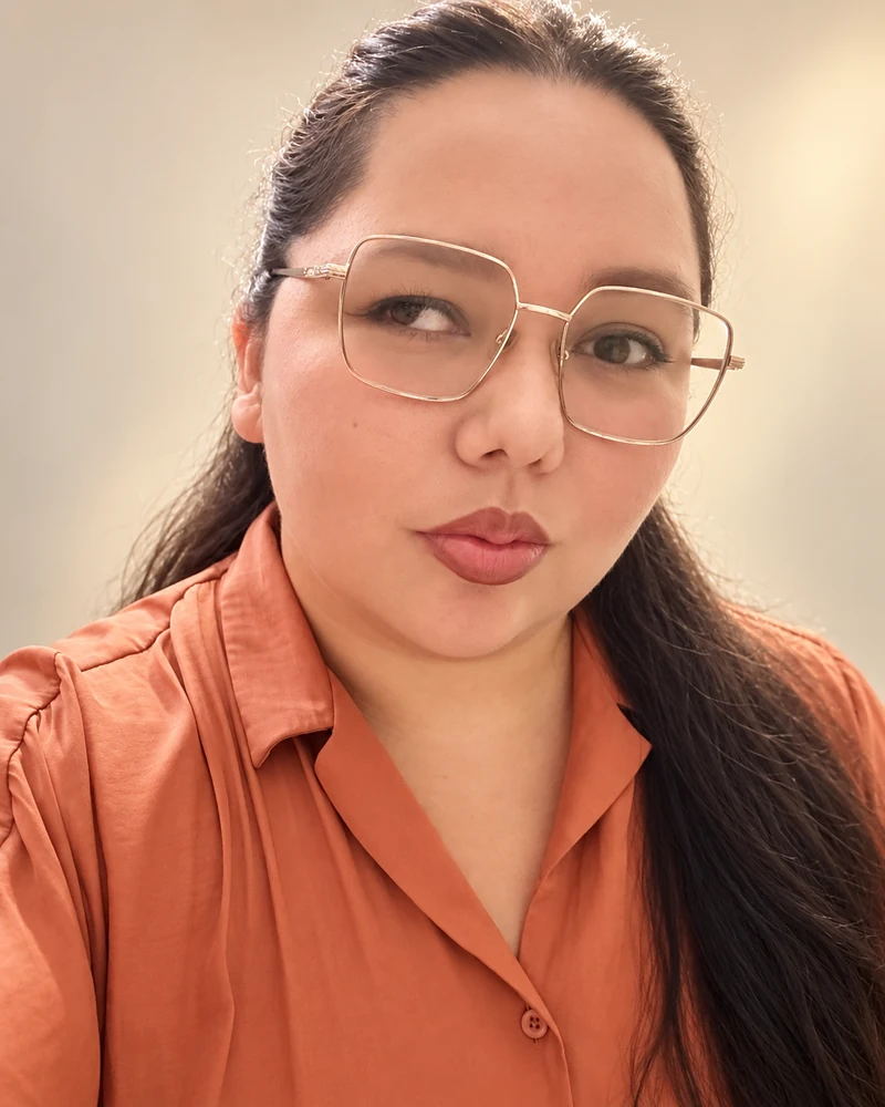 Portrait of Stephanie, founder of Steph Creates Studio.